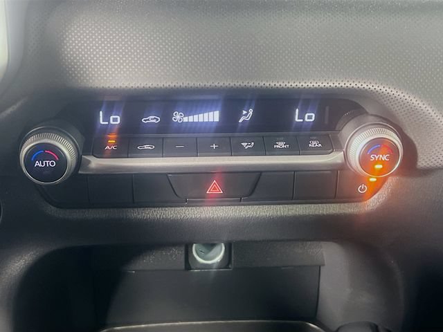 Used 2025 MAZDA CX-50 AWD 2.5 S w/ Weather Package image 23