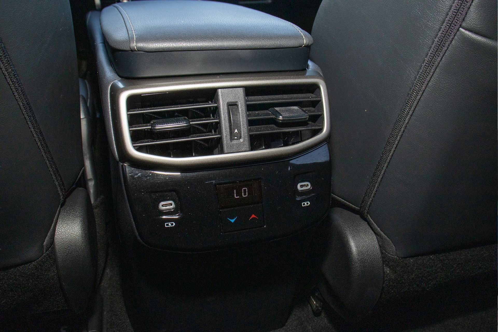 Used 2024 Lexus RX 350 FWD w/ Technology Package image 19