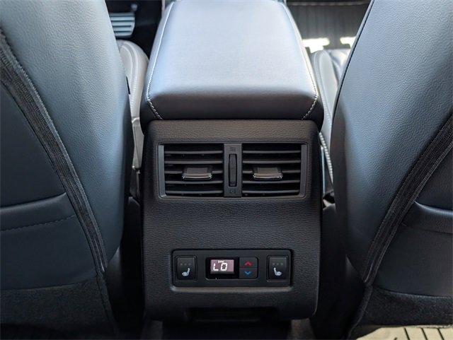 New 2025 Mitsubishi Outlander SEL image 26