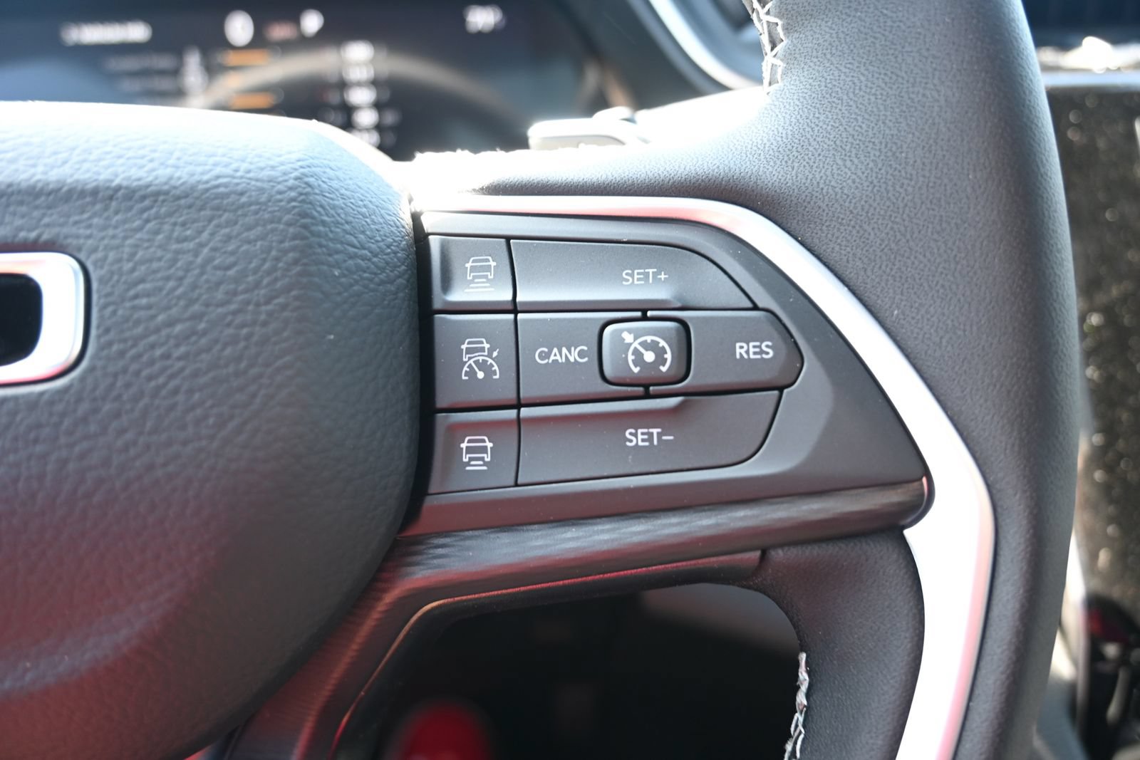 New 2026 Jeep Grand Cherokee Laredo X AWD/4WD image 10