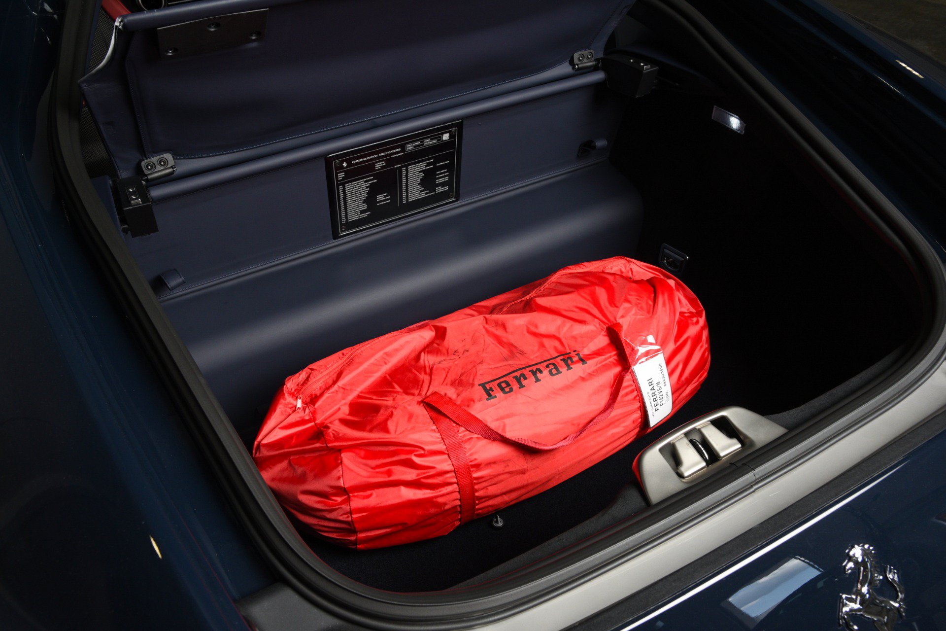 Used 2020 Ferrari 812 Superfast RWD image 39