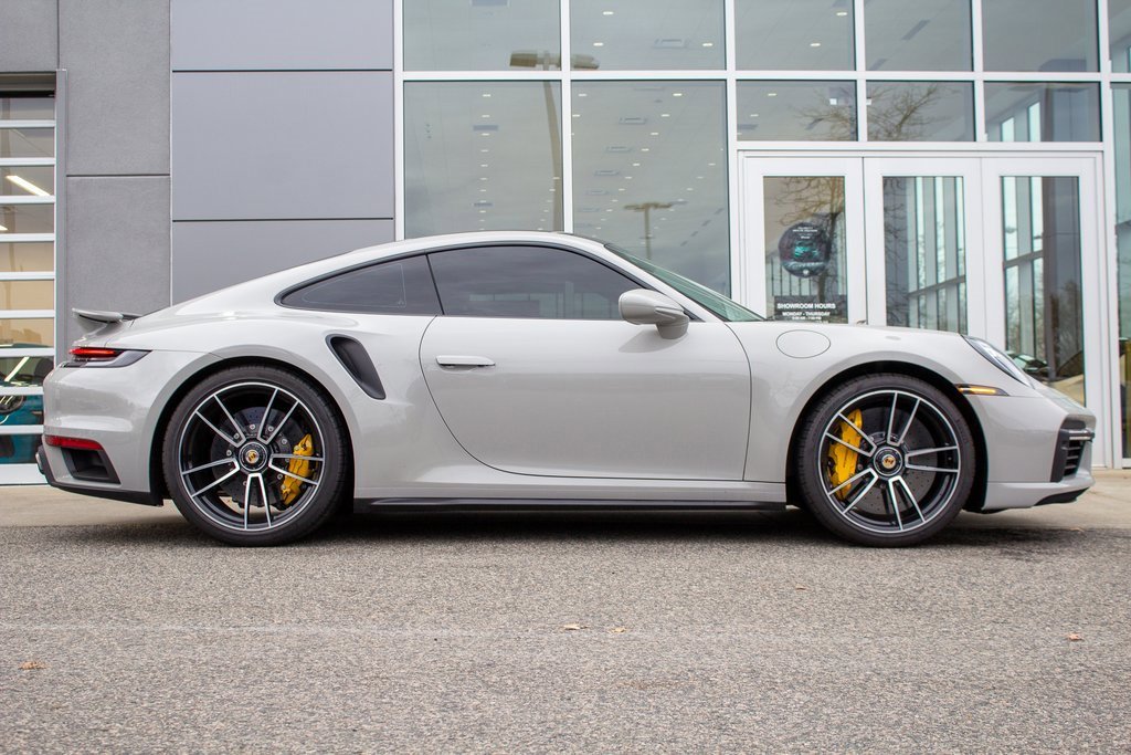 Used 2022 Porsche 911 Turbo S image 4