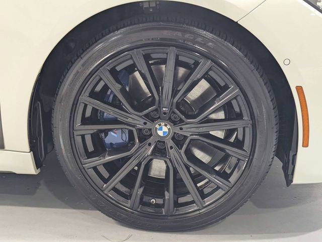 Used 2021 BMW 750i xDrive w/ Luxury Rear Seating Package image 30