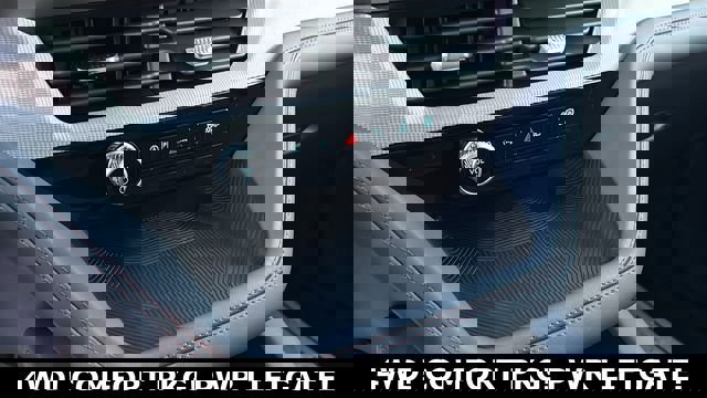 New 2026 Ford Explorer Active w/ Active Comfort Package image 16