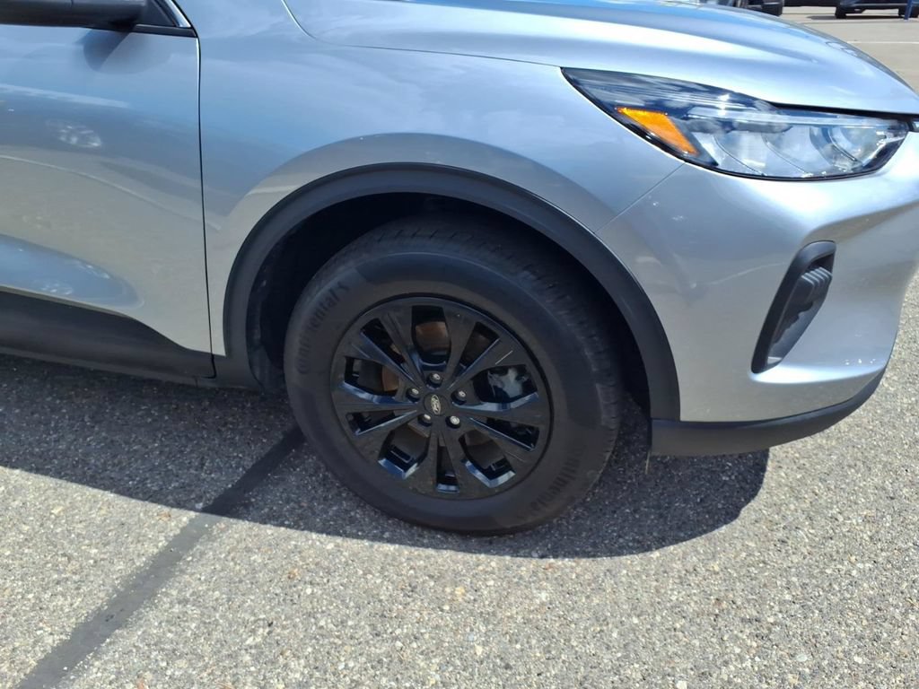 Certified 2024 Ford Escape Active w/ Tech Pack #1 AWD/4WD image 5