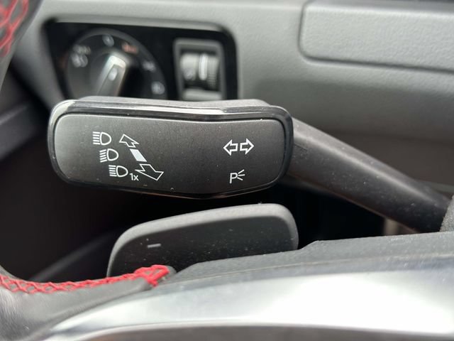 Used 2019 Volkswagen GTI SE FWD image 26