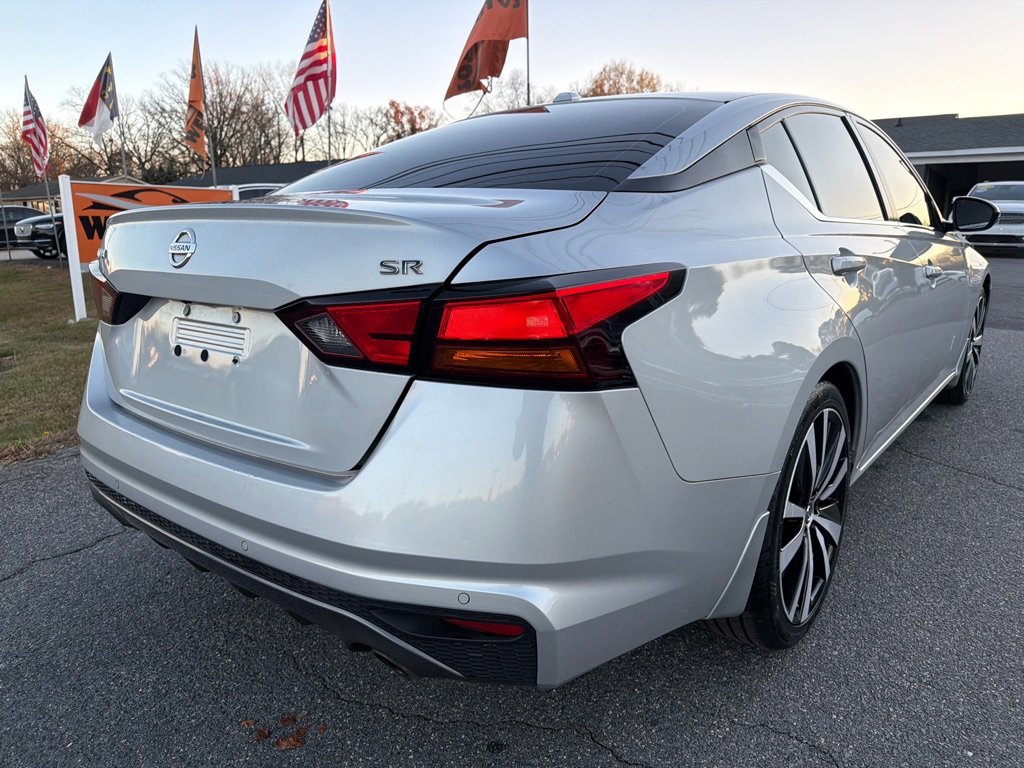 Used 2021 Nissan Altima 2.5 SR image 11