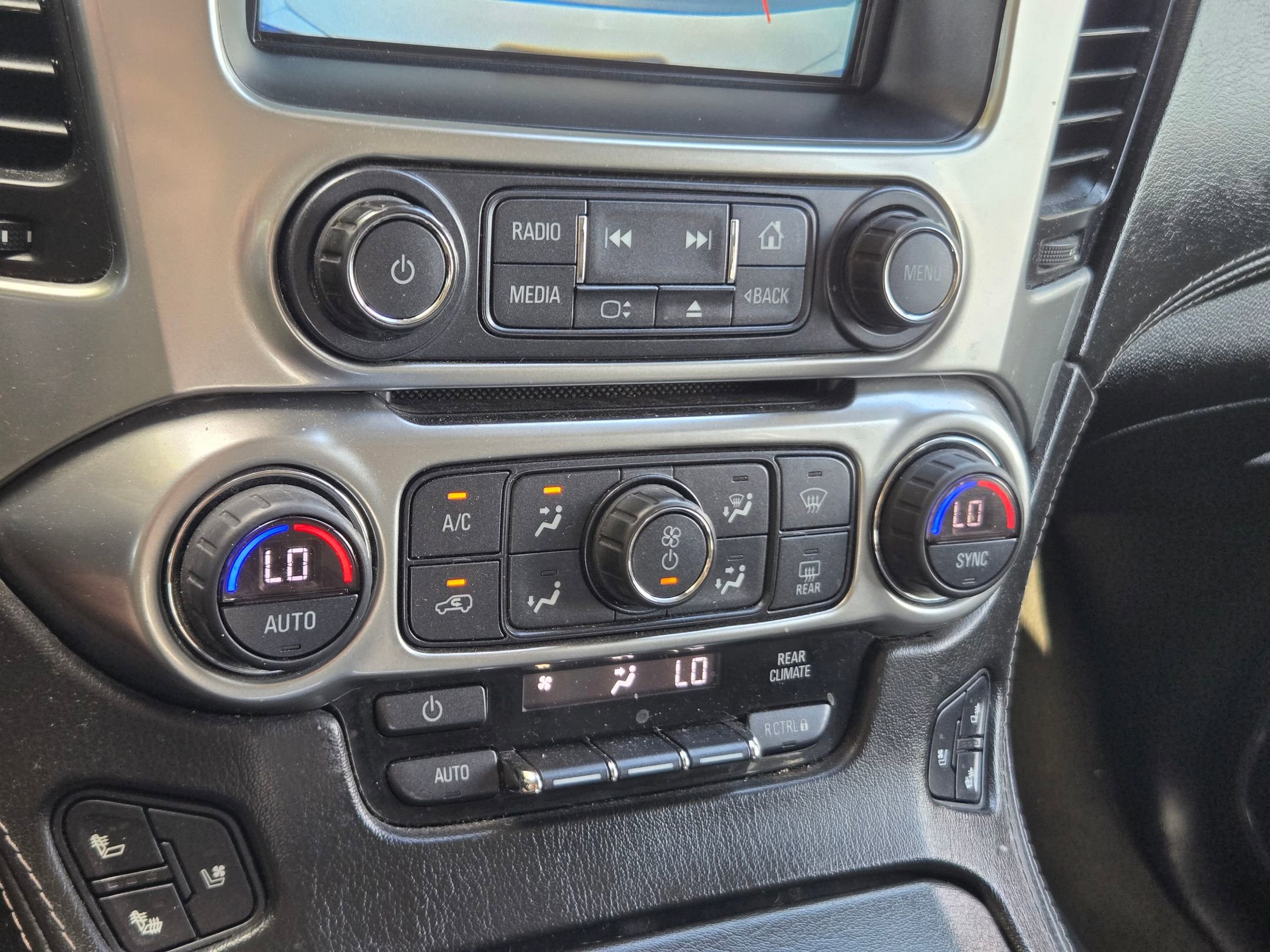 Certified 2017 Chevrolet Tahoe Premier AWD/4WD image 17