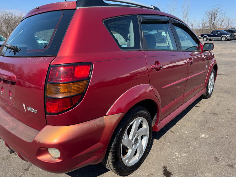 Used 2007 Pontiac Vibe w/ Sun And Sound Package image 13