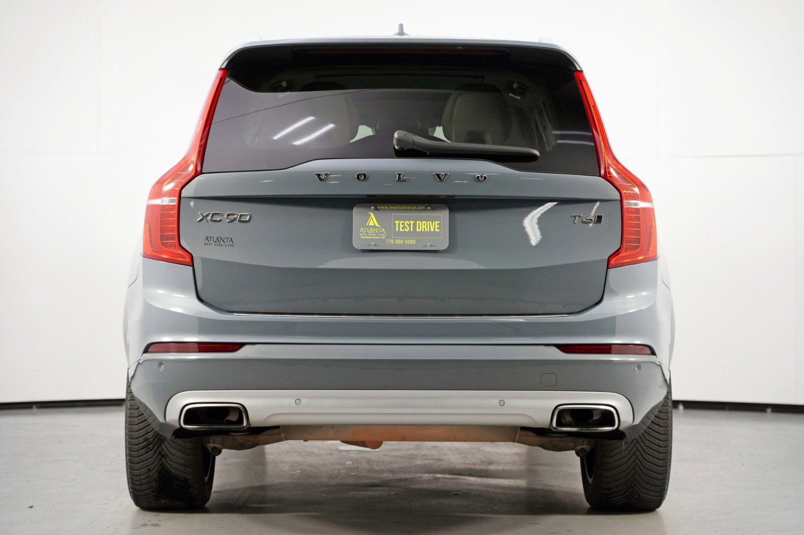 Used 2020 Volvo XC90 T6 Momentum image 10