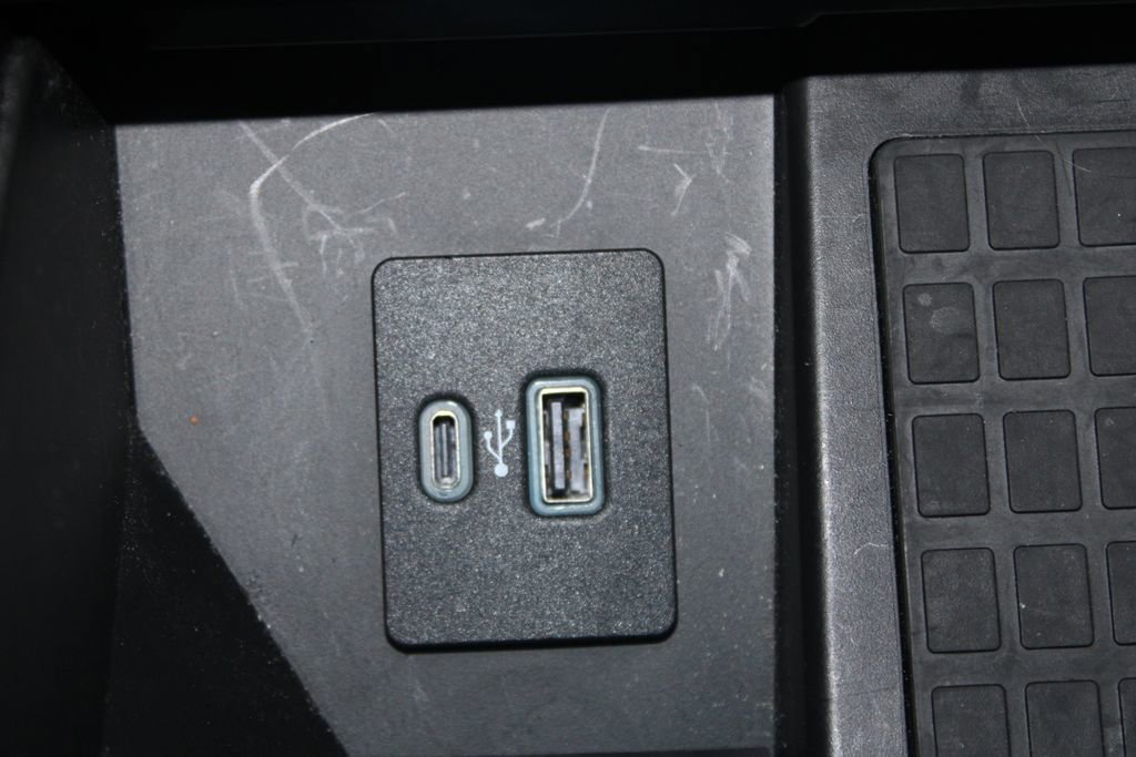 Used 2021 Ford F150 Platinum w/ Equipment Group 701A High image 57