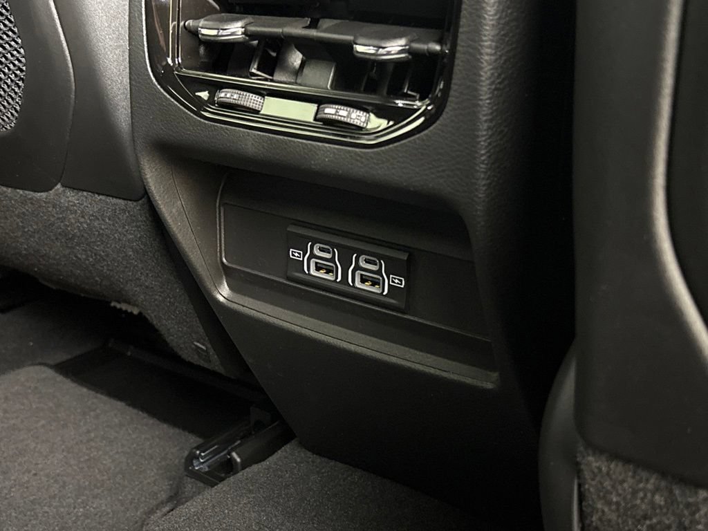 New 2026 Jeep Grand Cherokee Laredo RWD image 19
