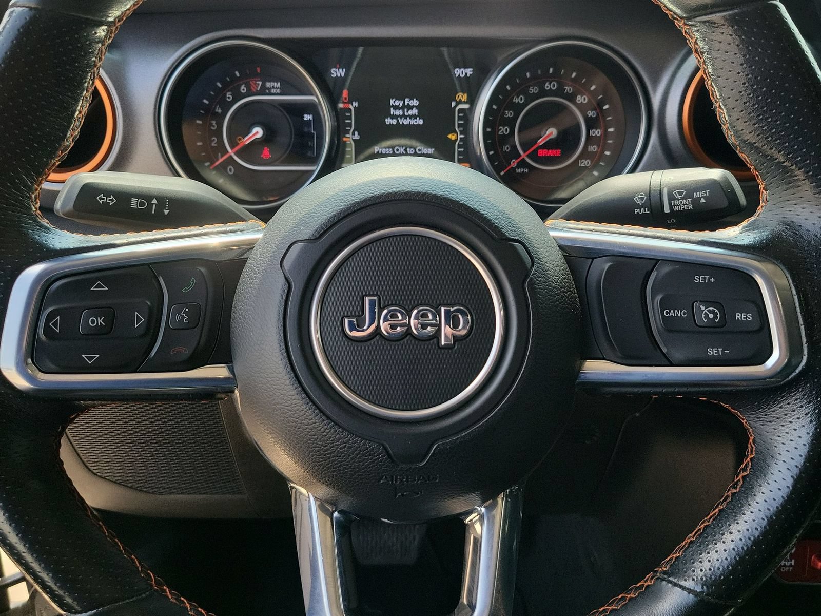 Used 2021 Jeep Gladiator Mojave AWD/4WD image 11