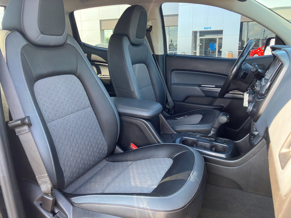 Used 2019 Chevrolet Colorado Z71 AWD/4WD image 36