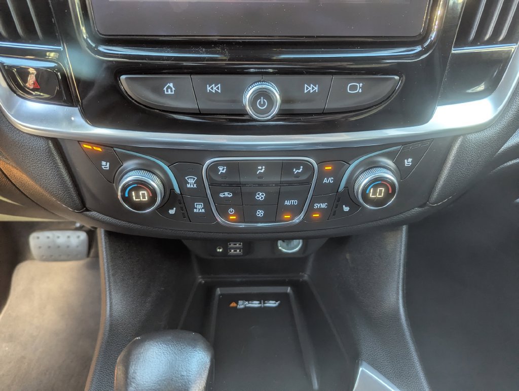 Used 2022 Chevrolet Traverse High Country AWD/4WD image 25