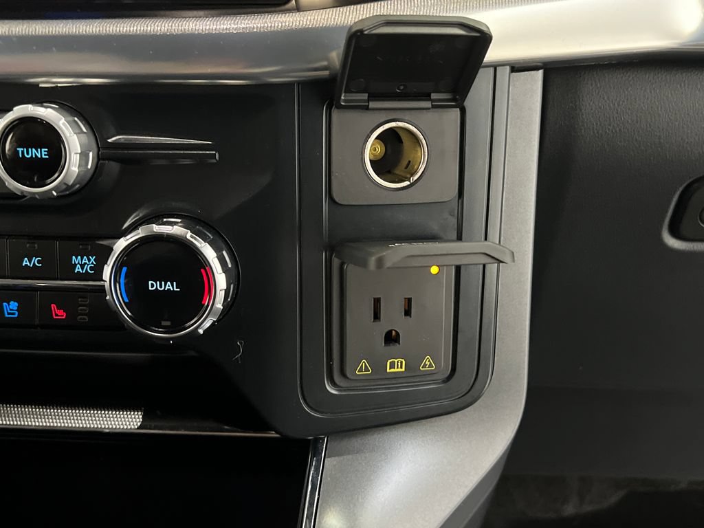 Used 2025 Ford F150 Lariat AWD/4WD image 66
