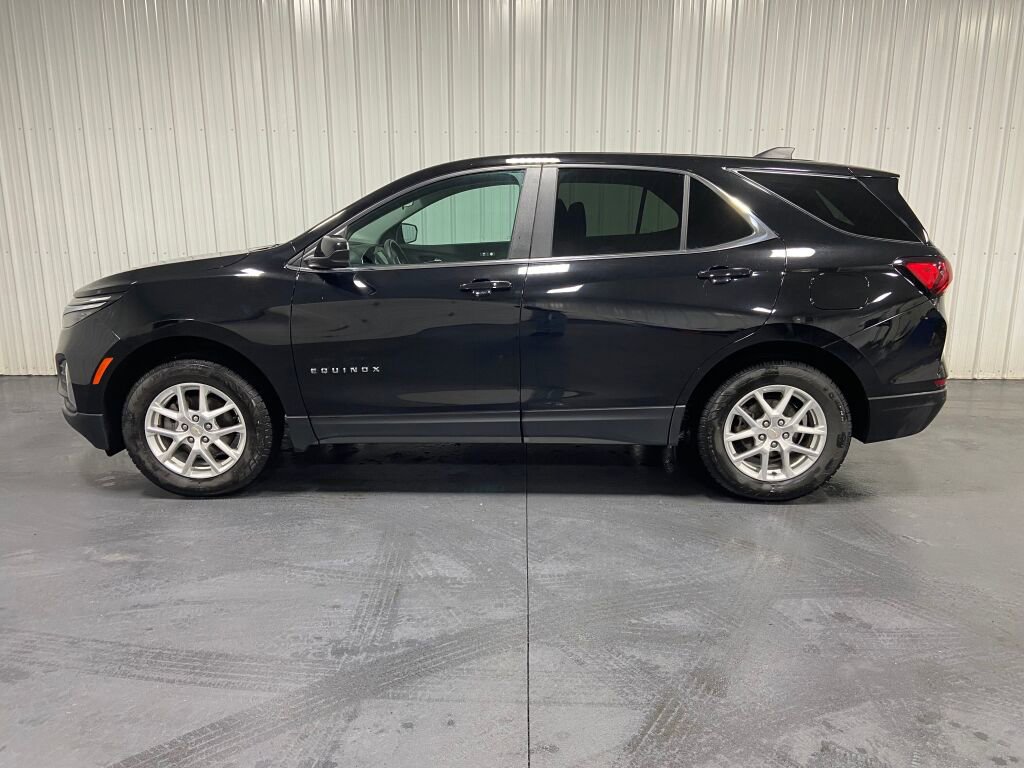 Used 2024 Chevrolet Equinox LT AWD/4WD image 4