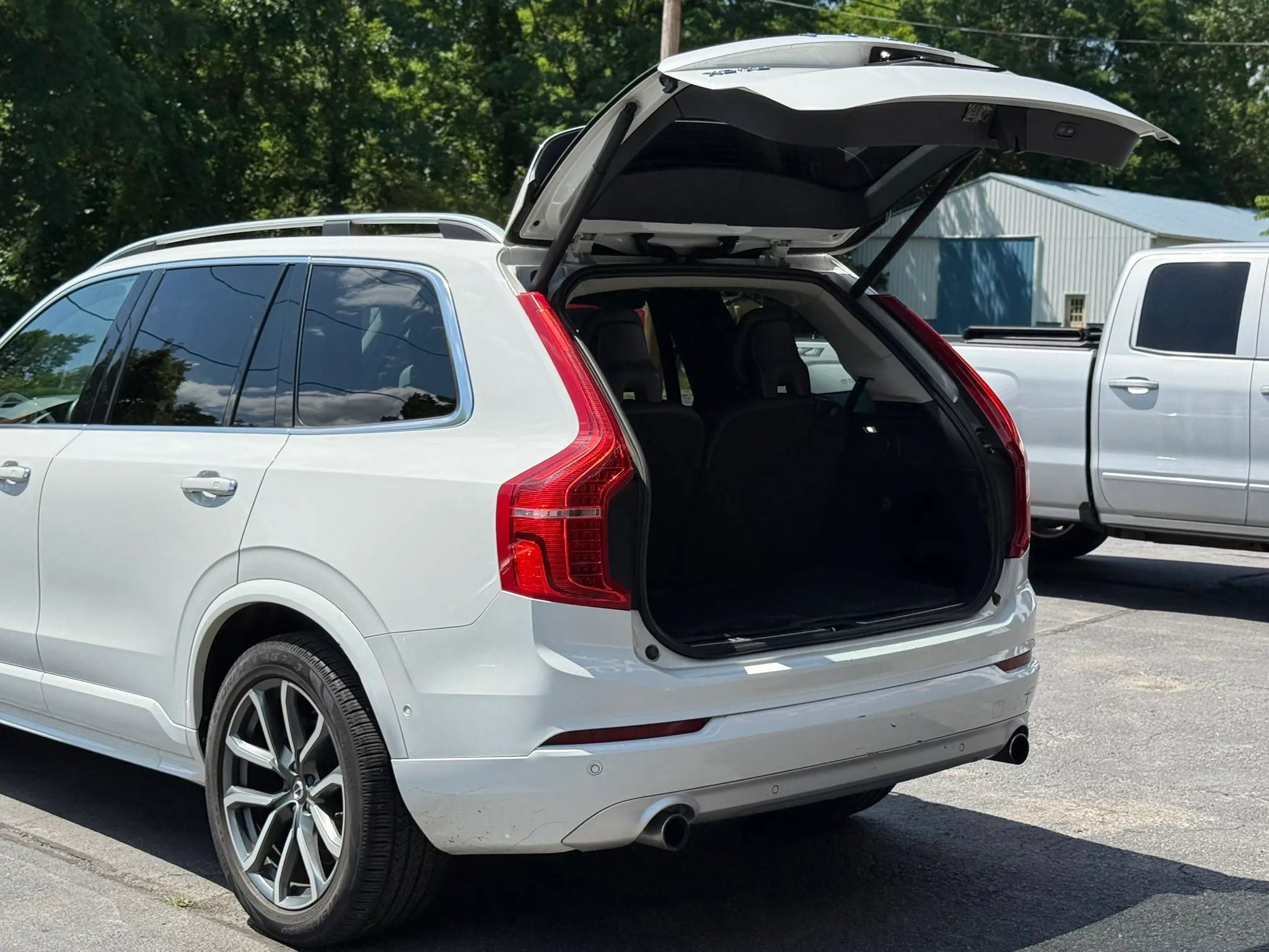 Used 2019 Volvo XC90 T5 Momentum w/ Advanced Package AWD/4WD image 51