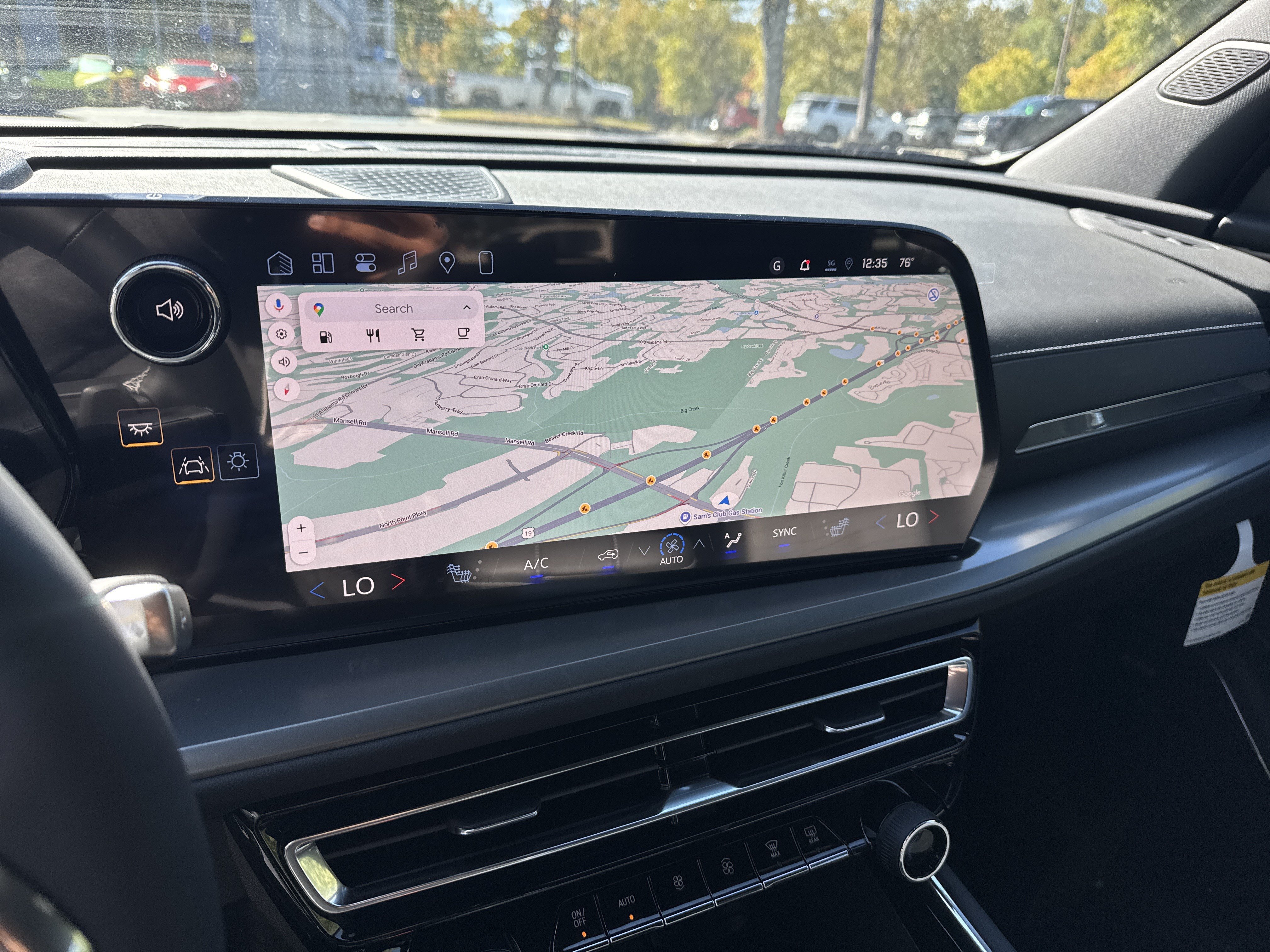 New 2027 Chevrolet Traverse LT w/ Enhanced Driving Package FWD image 30
