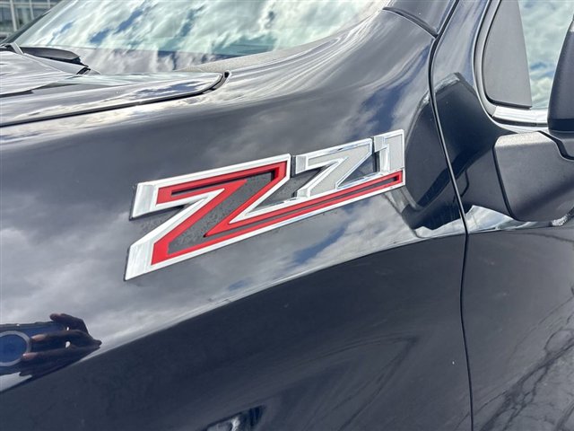 Used 2019 Chevrolet Silverado 1500 LTZ w/ LTZ Plus Package AWD/4WD image 30