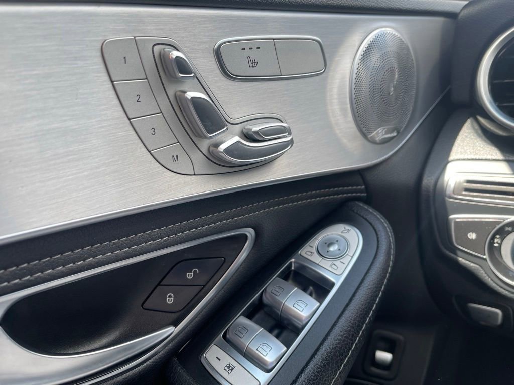Used 2015 Mercedes-Benz C 300 4MATIC Sedan image 22