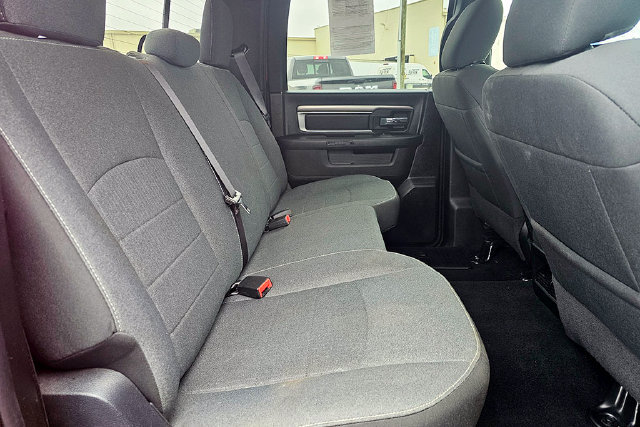 Used 2022 RAM 1500 Warlock AWD/4WD image 25