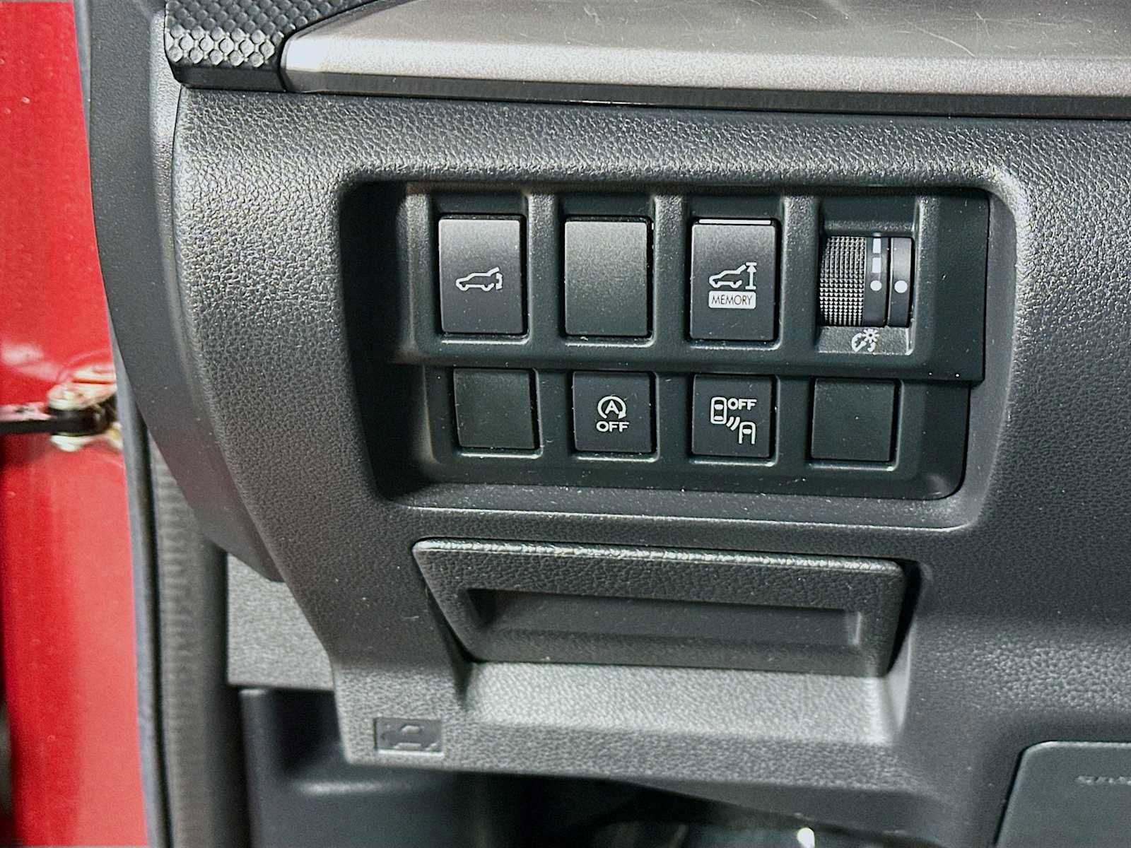 Used 2020 Subaru Forester Premium AWD/4WD image 10