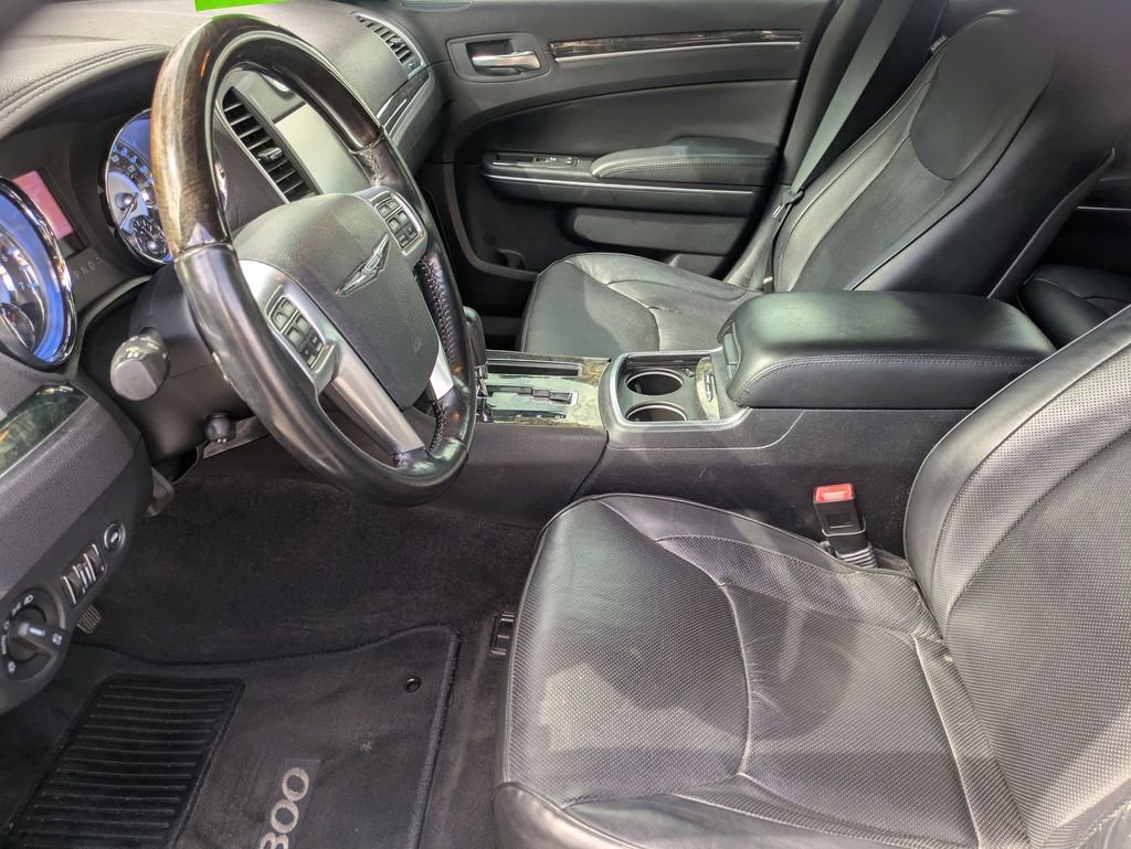 Used 2011 Chrysler 300 C w/ Sound Group image 20