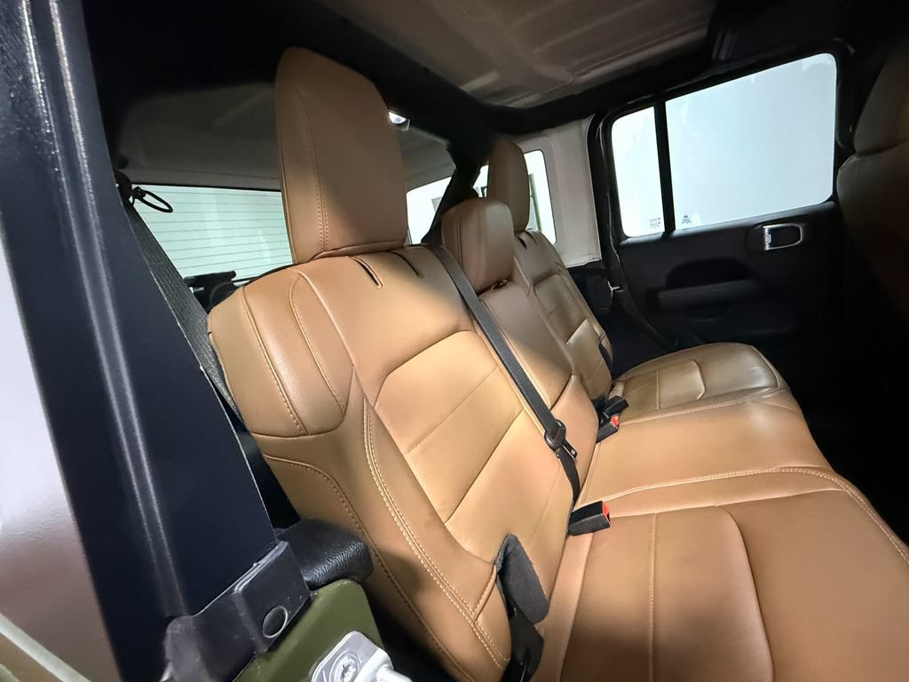 Used 2023 Jeep Wrangler Unlimited Sahara w/ Dual Top Group AWD/4WD image 65