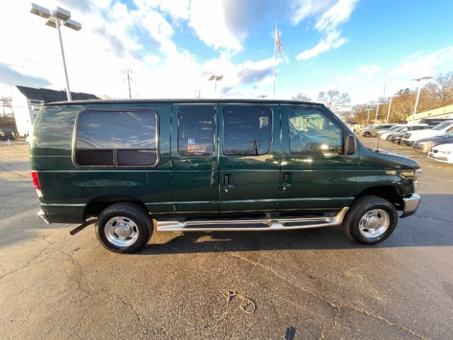 Used 2008 Ford E-150 and Econoline 150 image 4