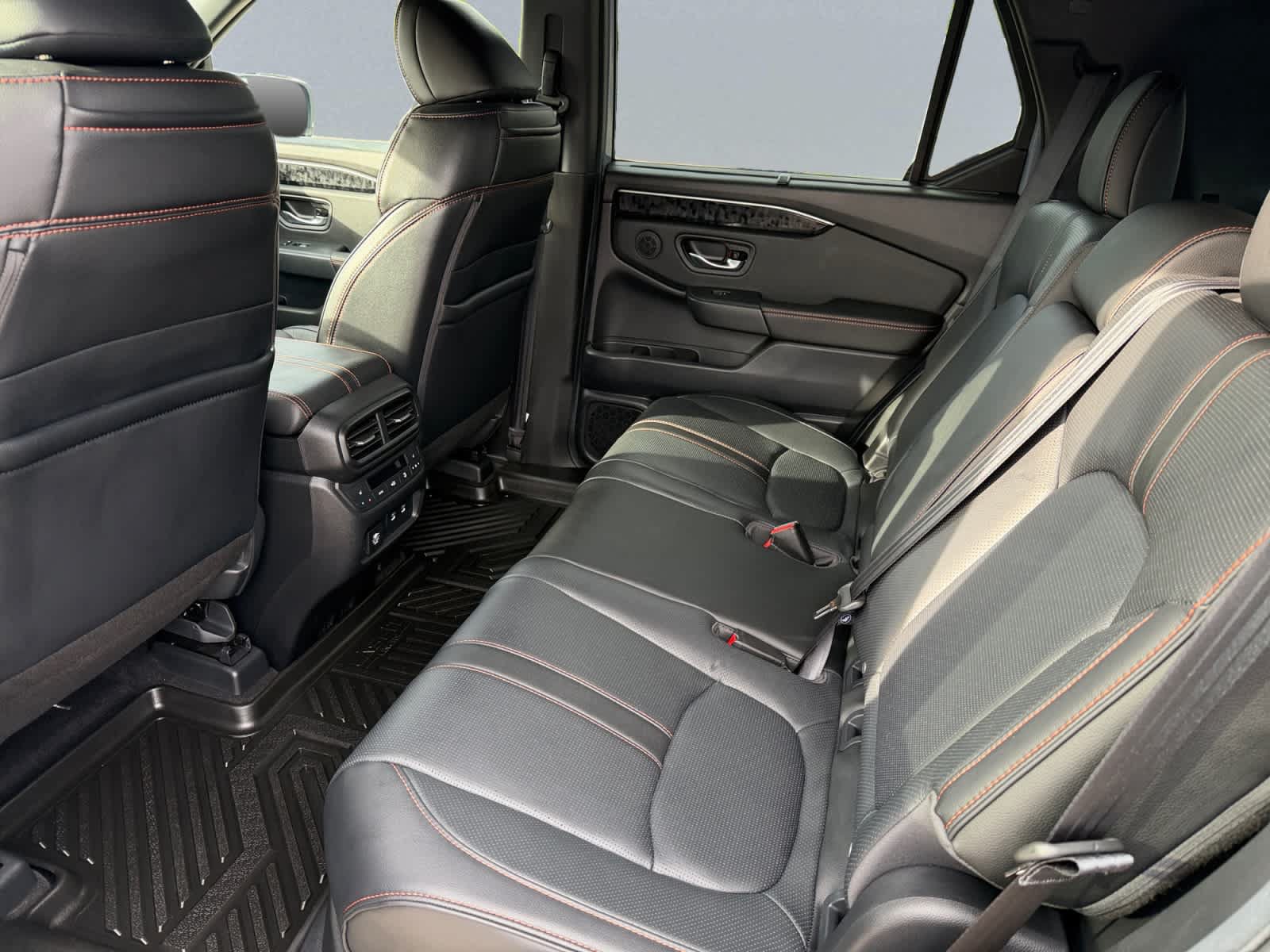 Used 2026 Honda Passport TrailSport Elite image 18