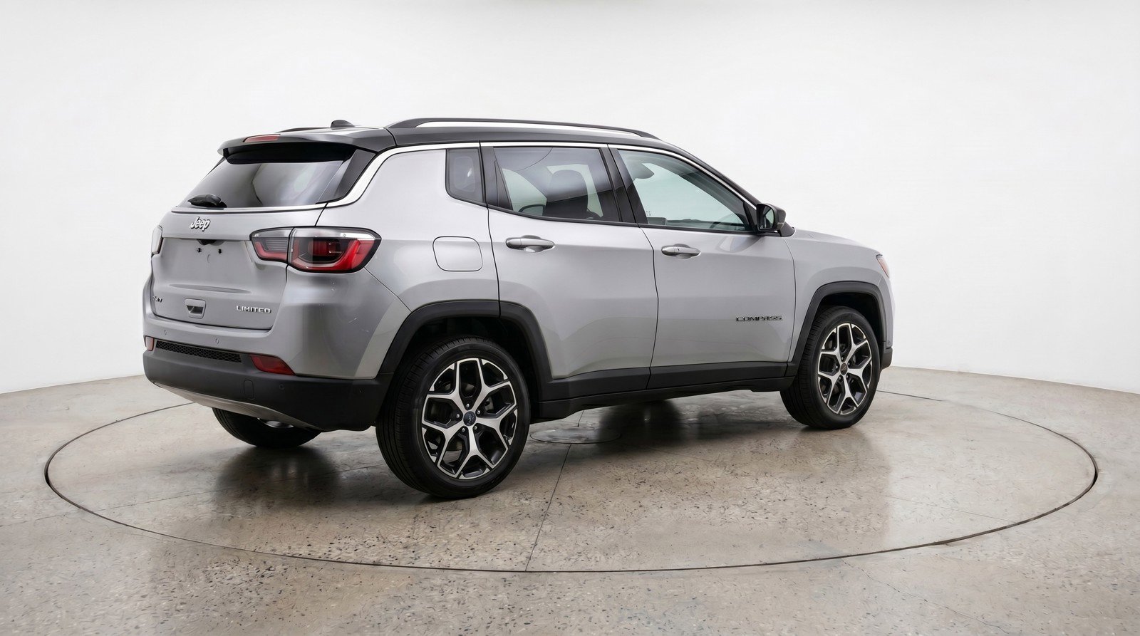Used 2025 Jeep Compass Limited AWD/4WD image 9
