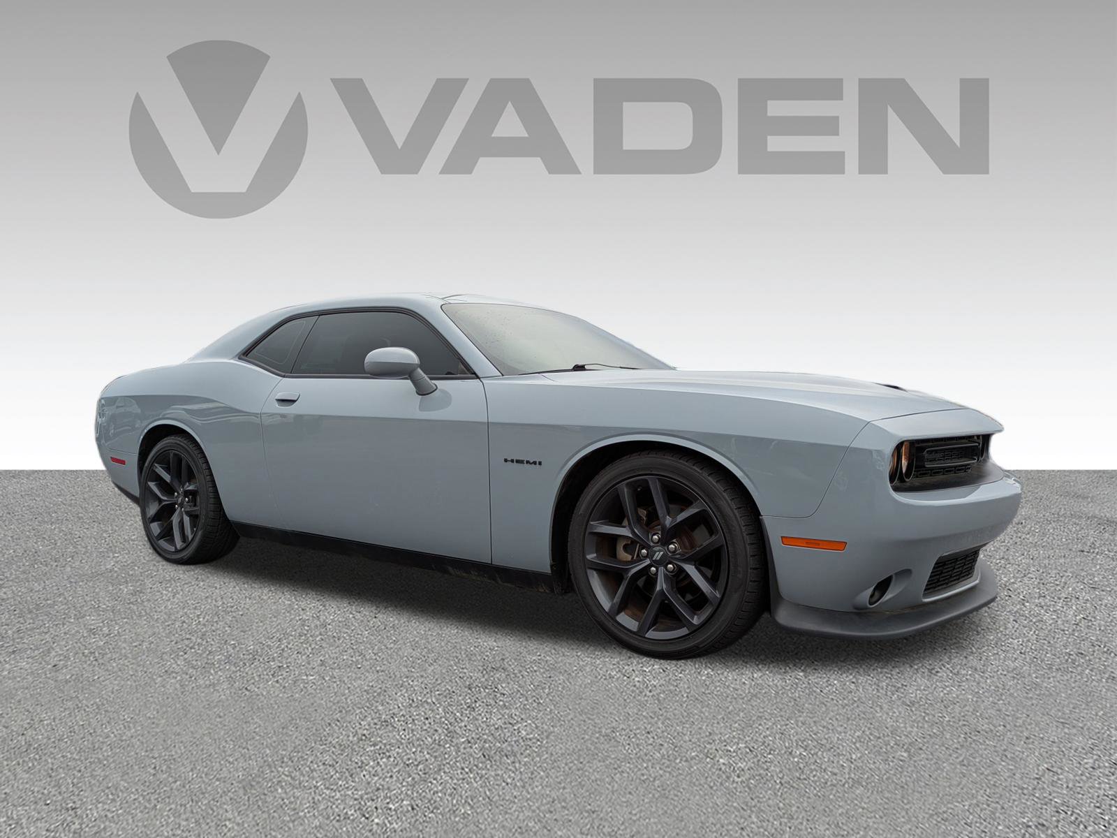 Used 2021 Dodge Challenger R/T w/ Plus Package image 3