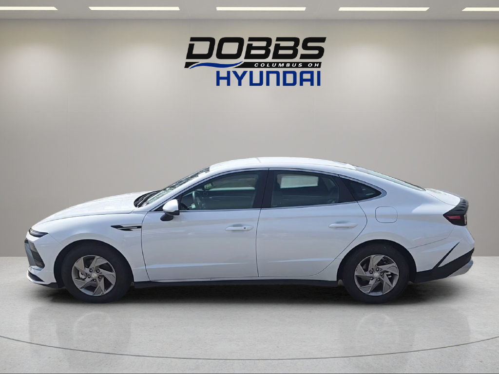 Certified 2026 Hyundai Sonata SE FWD image 2