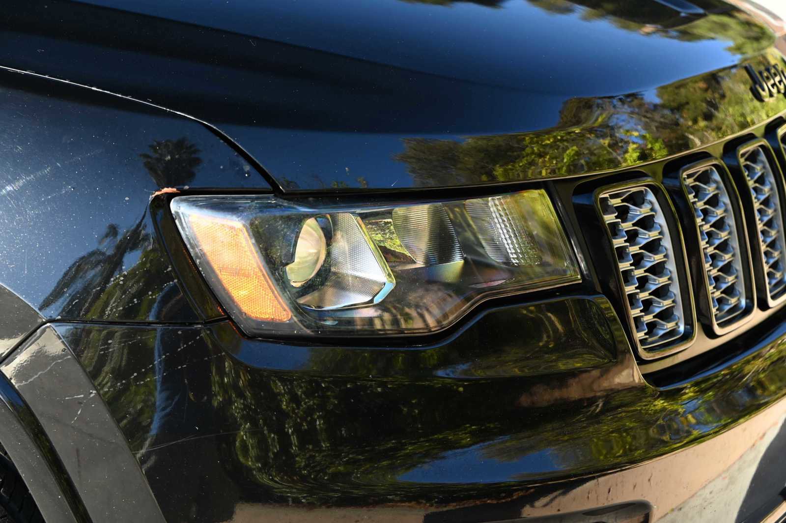 Used 2019 Jeep Grand Cherokee Altitude image 8