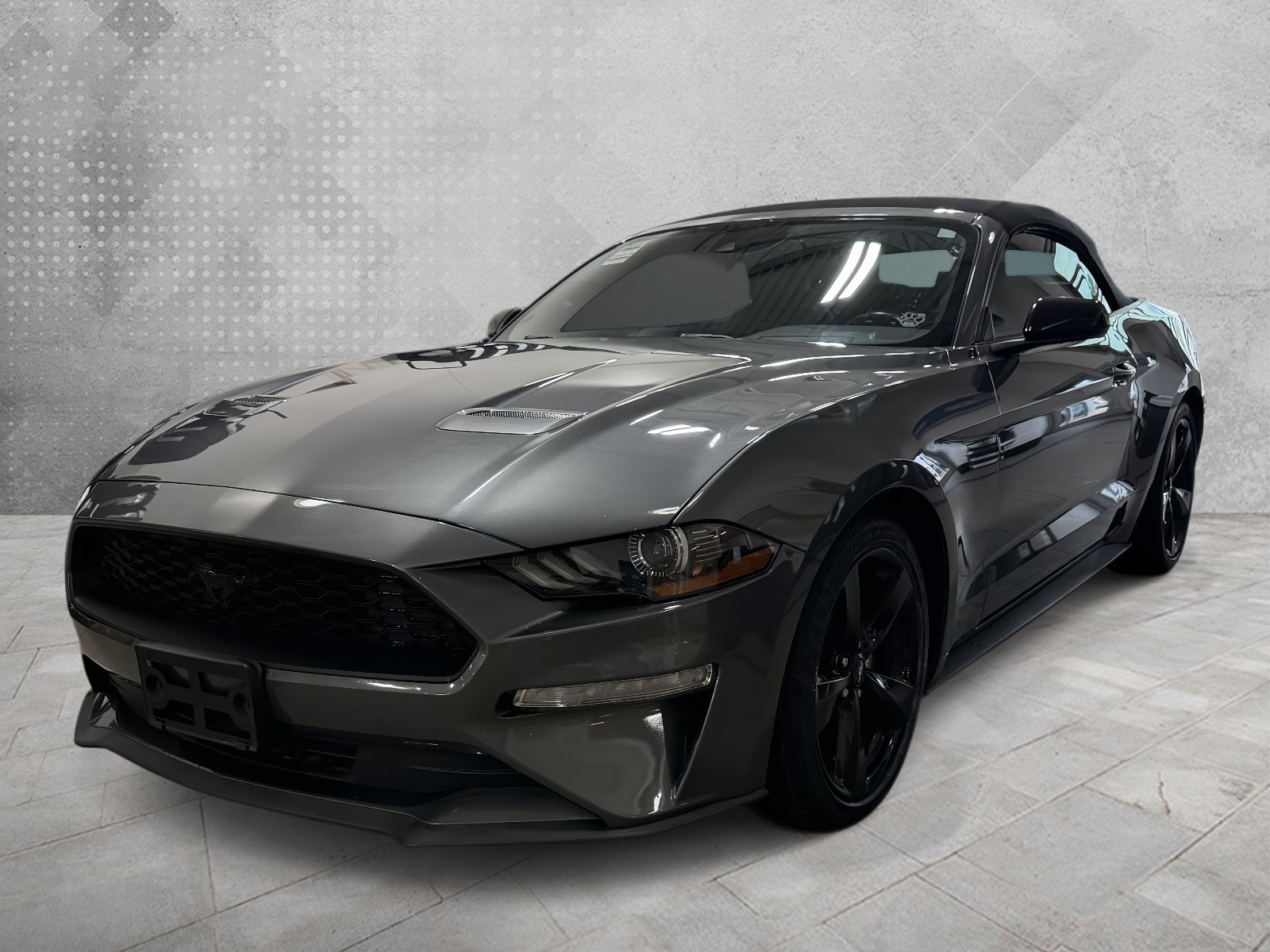 Used 2022 Ford Mustang Premium w/ Black Accent Package RWD image 4