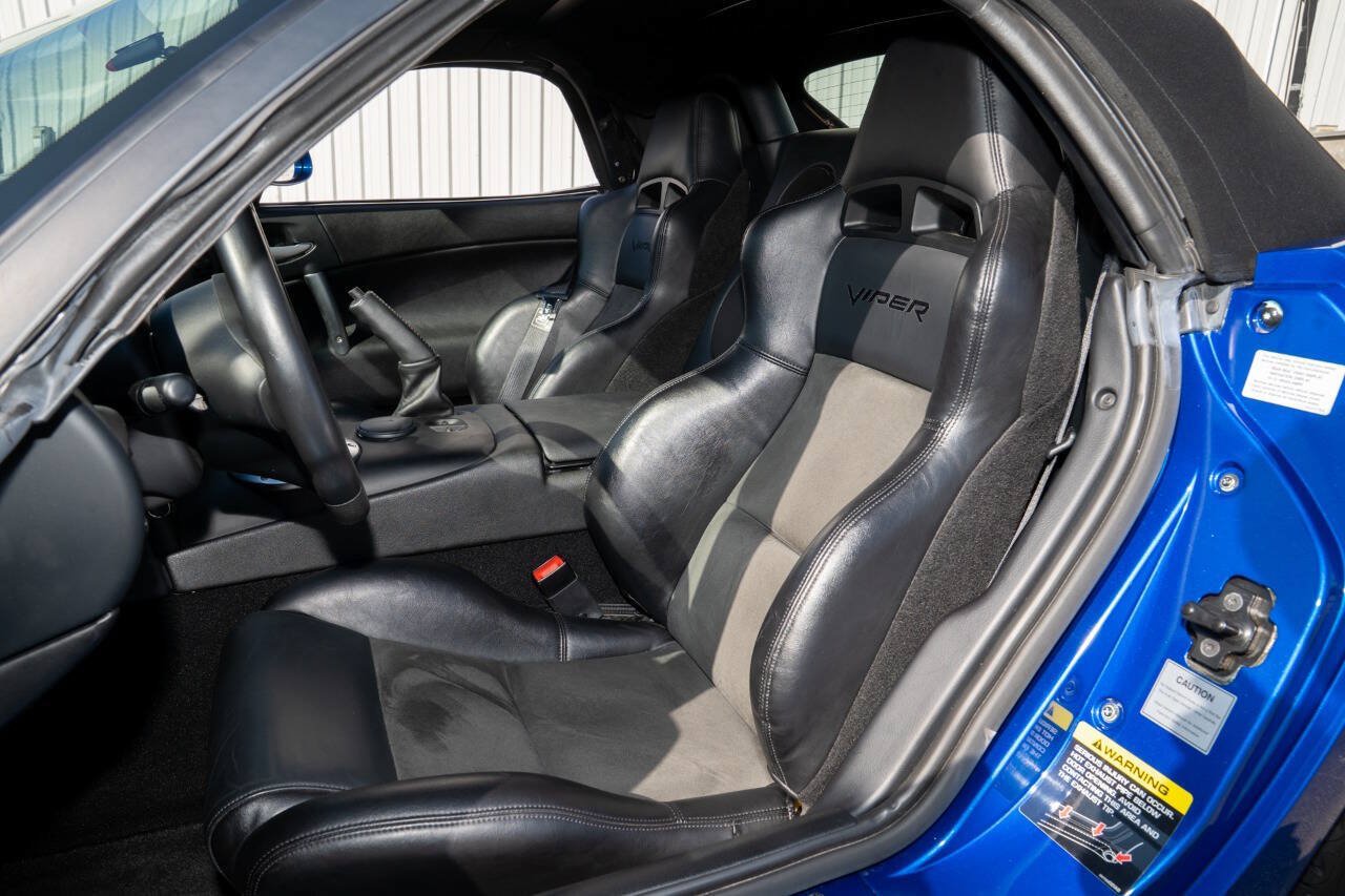 Used 2006 Dodge Viper SRT-10 RWD image 37