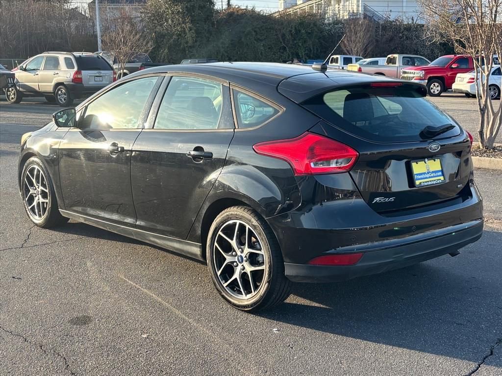 Used 2017 Ford Focus SEL image 24
