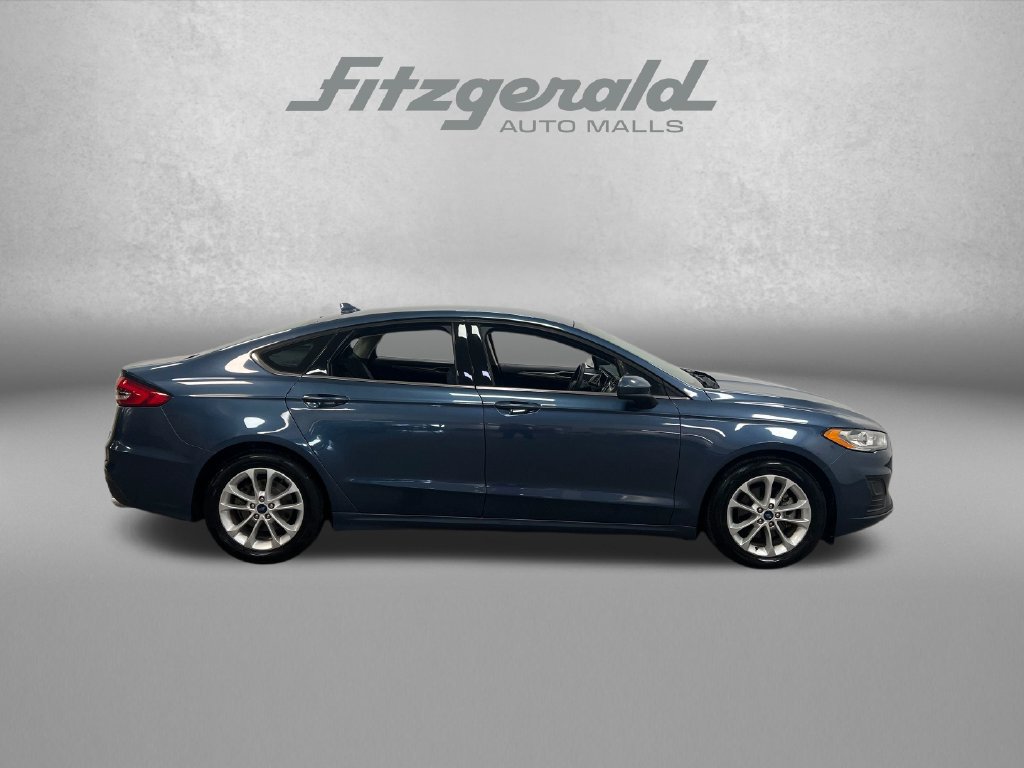 Used 2019 Ford Fusion SE FWD image 8