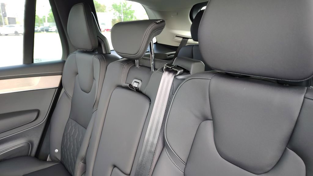New 2026 Volvo XC90 B6 Plus w/ Protection Package Premier AWD/4WD image 27