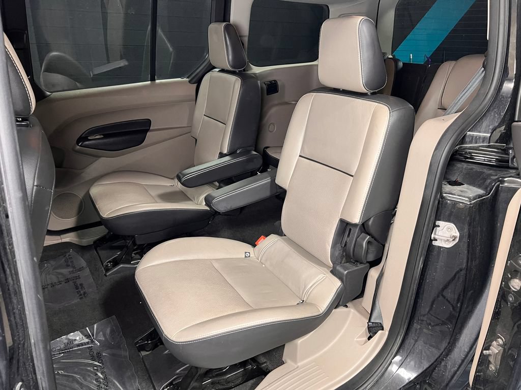 Used 2017 Ford Transit Connect Titanium FWD image 32