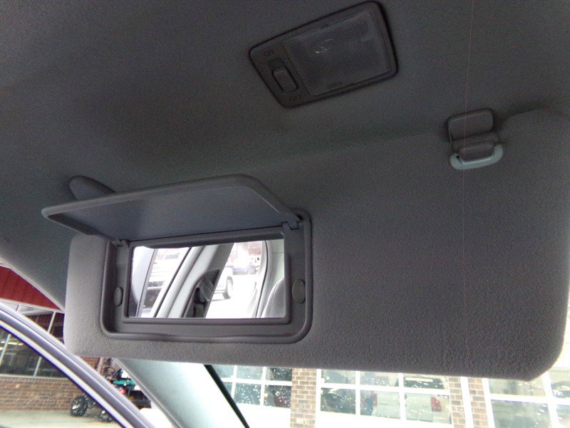 Used 2005 Lexus ES 330 Sedan image 61