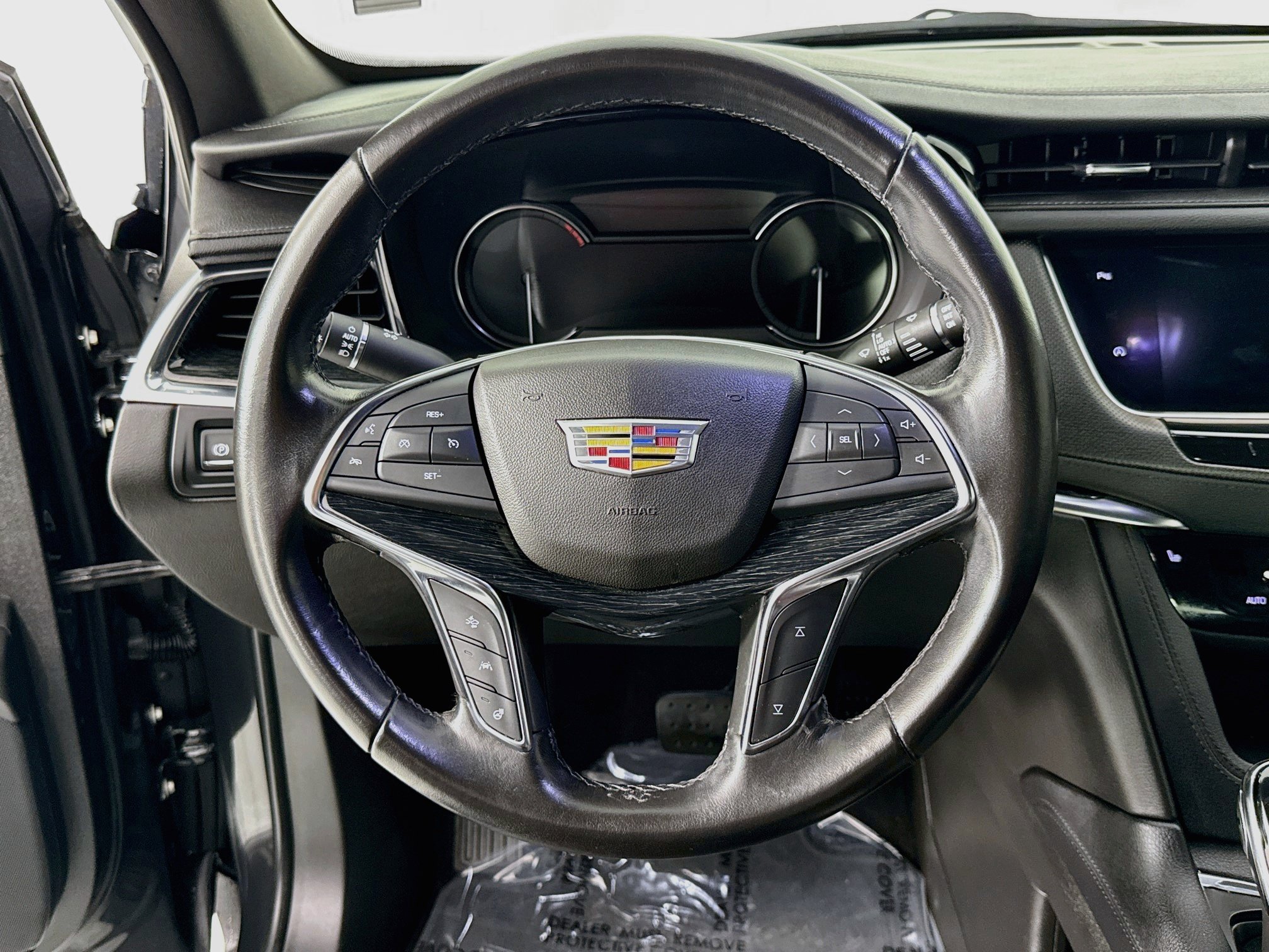 Certified 2020 Cadillac XT5 Premium Luxury AWD/4WD image 11