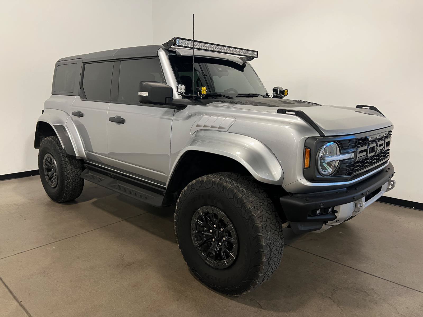 Used 2024 Ford Bronco Raptor w/ Interior Carbon Fiber Pack 6 AWD/4WD image 1