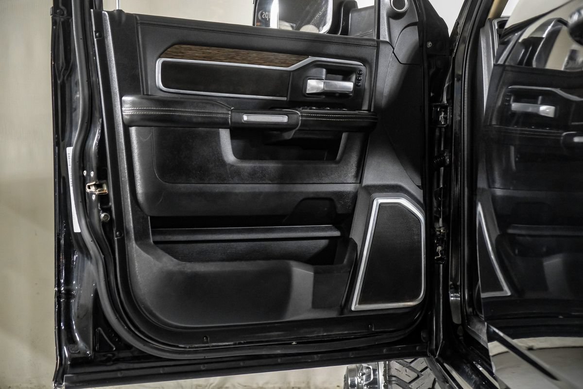 Used 2019 RAM 3500 Laramie AWD/4WD image 34