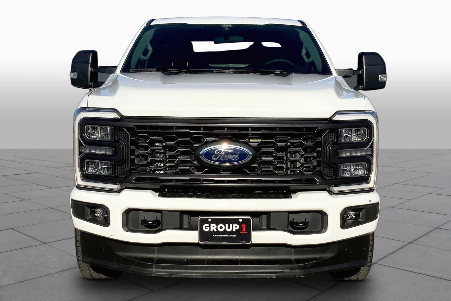 Used 2025 Ford F250 XL w/ STX Appearance Package AWD/4WD image 4