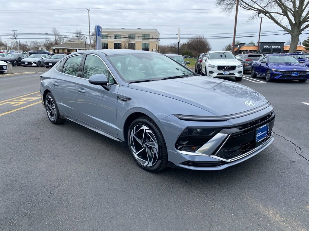 Certified 2026 Hyundai Sonata SEL image 1
