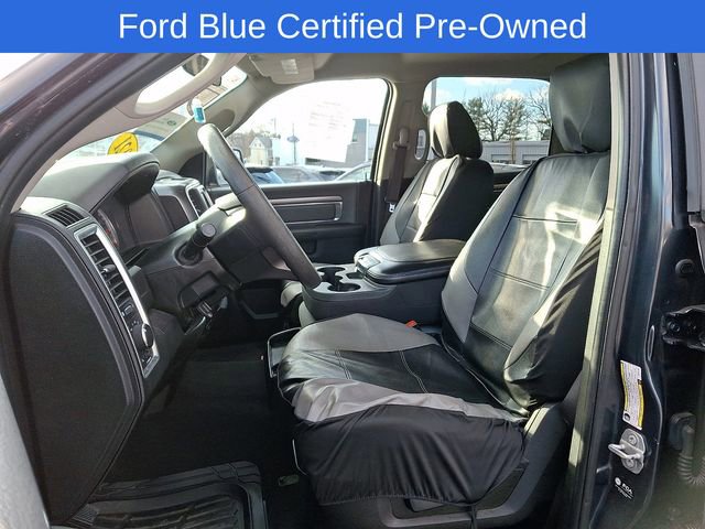 Used 2021 RAM 1500 Classic SLT image 13