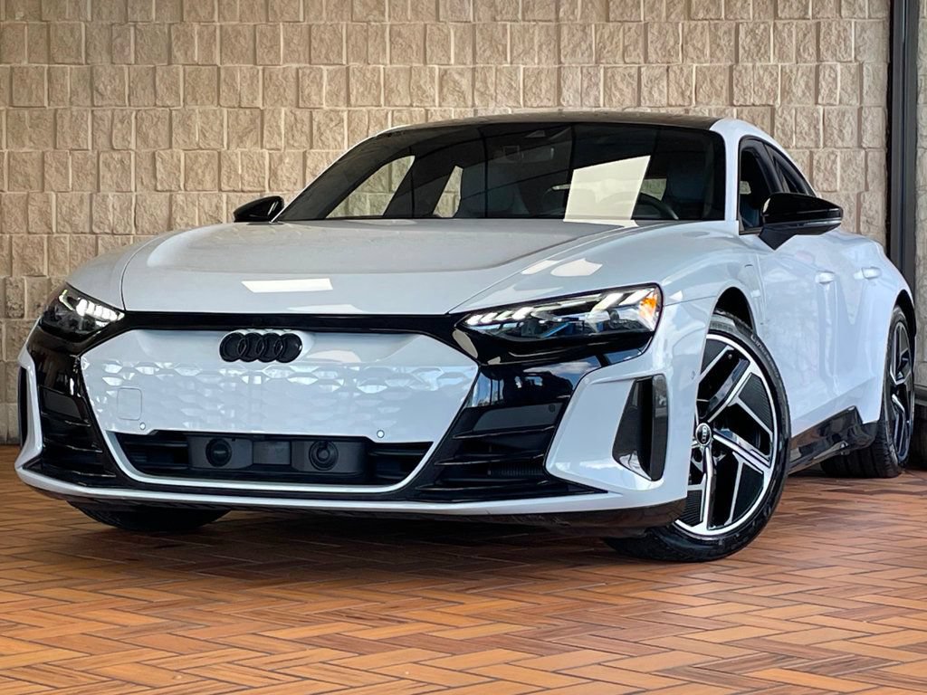 Used 2024 Audi RS e-tron GT w/ Carbon Performance Package AWD/4WD image 2