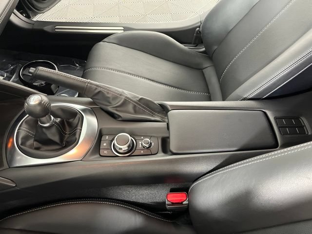 Used 2021 MAZDA MX-5 Miata Grand Touring RWD image 29